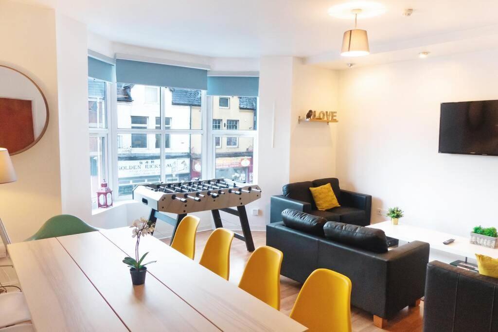 Apartment Up To 9 Close To Centre, Big Tv And Wifi كارديف المظهر الخارجي الصورة