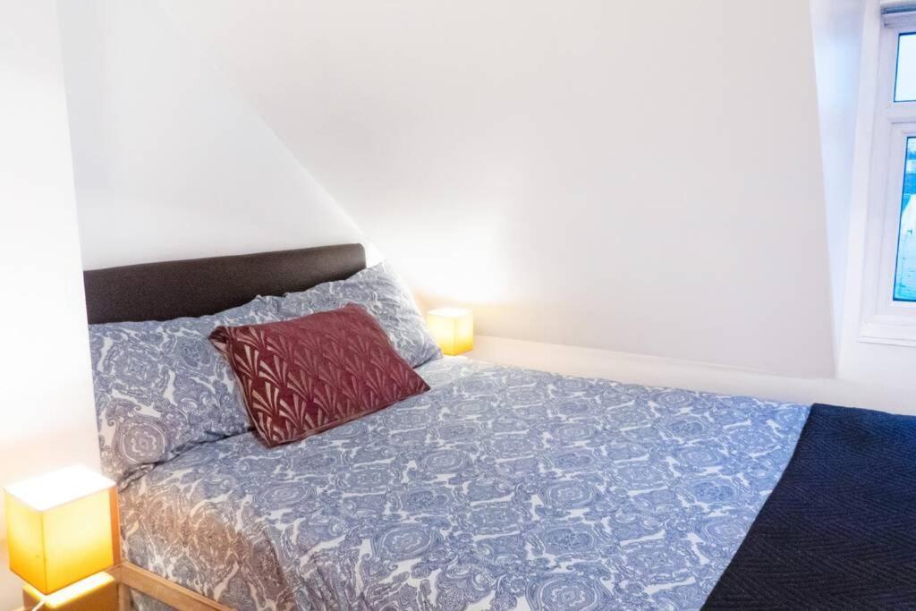 Apartment Up To 9 Close To Centre, Big Tv And Wifi كارديف المظهر الخارجي الصورة